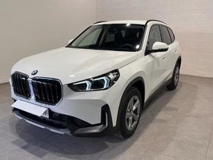 Fotos de BMW X1 sDrive18i color Blanco. Año 2023. 100KW(136CV). Gasolina. En concesionario MOTOR MUNICH CADI SL-MANRESA de Barcelona