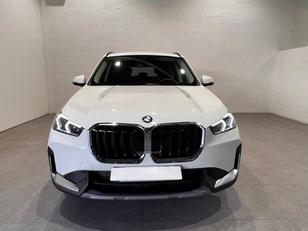 Fotos de BMW X1 sDrive18i color Blanco. Año 2023. 100KW(136CV). Gasolina. En concesionario MOTOR MUNICH CADI SL-MANRESA de Barcelona