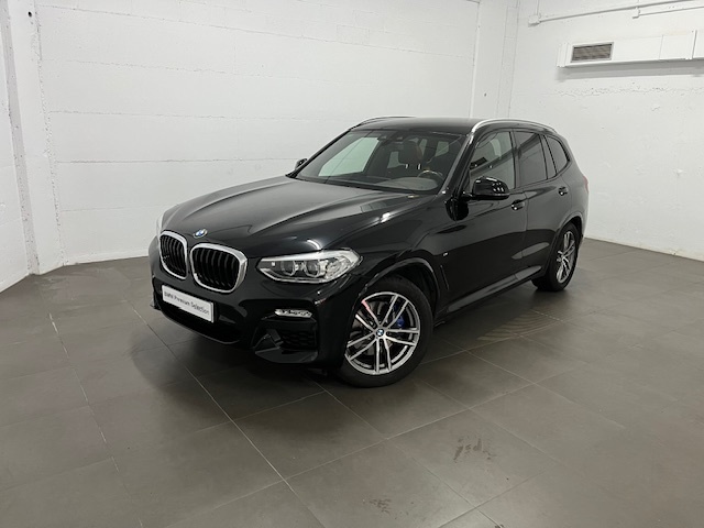 BMW X3 xDrive30i color Negro. Año 2019. 185KW(252CV). Gasolina. En concesionario Amiocar S.A. de Coruña