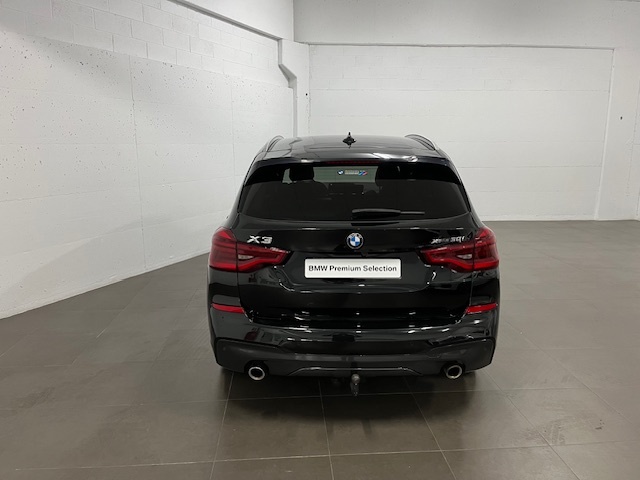 BMW X3 xDrive30i color Negro. Año 2019. 185KW(252CV). Gasolina. En concesionario Amiocar S.A. de Coruña