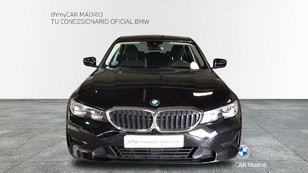 Fotos de BMW Serie 3 318d color Negro. Año 2020. 110KW(150CV). Diésel. En concesionario BYmyCAR Madrid - Alcalá de Madrid