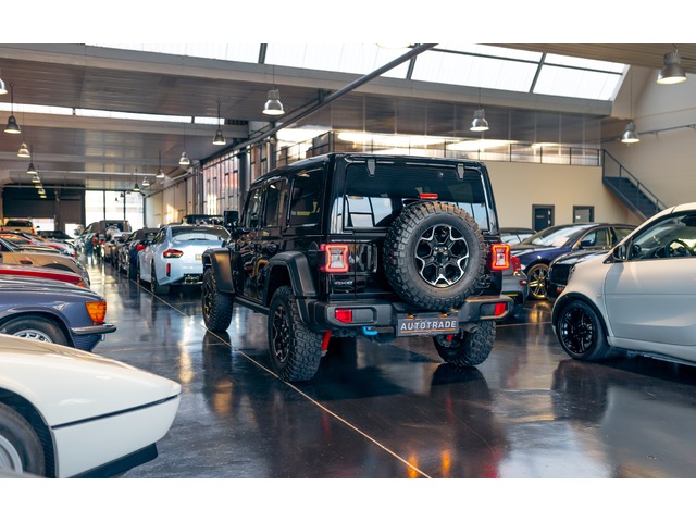 Jeep Wrangler 2.0 Rubicon 8ATX 280 kW (381 CV)