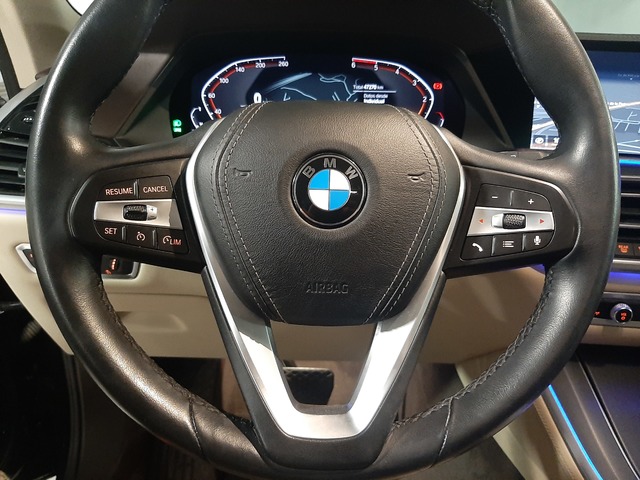 BMW X5 xDrive30d color Negro. Año 2020. 195KW(265CV). Diésel. En concesionario Automóviles Oviedo S.A. de Asturias