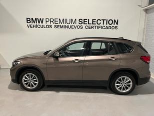 Fotos de BMW X1 sDrive18i color Beige. Año 2019. 103KW(140CV). Gasolina. En concesionario Lurauto Bizkaia de Vizcaya