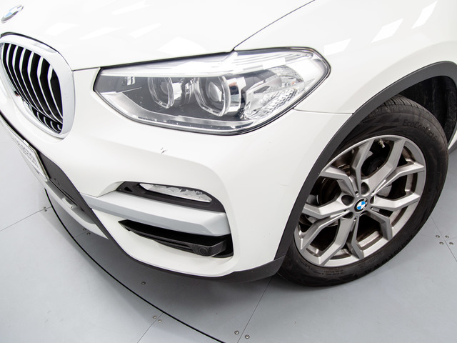 BMW X3 xDrive20d color Blanco. Año 2019. 140KW(190CV). Diésel. En concesionario Móvil Begar Alicante de Alicante