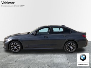 Fotos de BMW Serie 3 320d color Gris. Año 2022. 140KW(190CV). Diésel. En concesionario Vehinter Getafe de Madrid