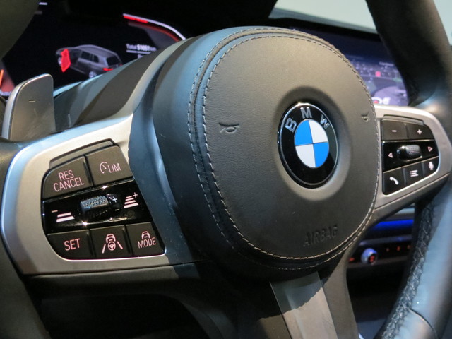 BMW X7 xDrive40d color Negro. Año 2021. 250KW(340CV). Diésel. En concesionario FINESTRAT Automoviles Fersan, S.A. de Alicante