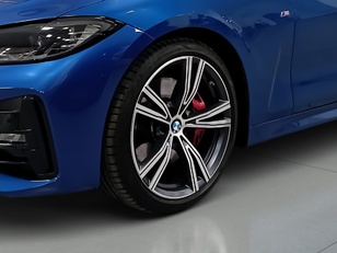 BMW Serie 4 420i Cabrio color Azul. Año 2023. 135KW(184CV). Gasolina. En concesionario Automotor Premium Marbella - Málaga de Málaga