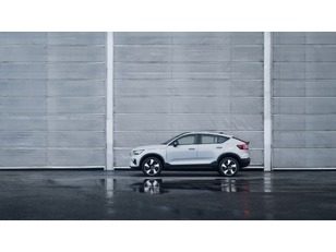Volvo C40 Recharge Single Plus Auto 175 kW (238 CV) - 7 Volvo C40 Eléctrico Nuevo 175 KW (238CV) - 7