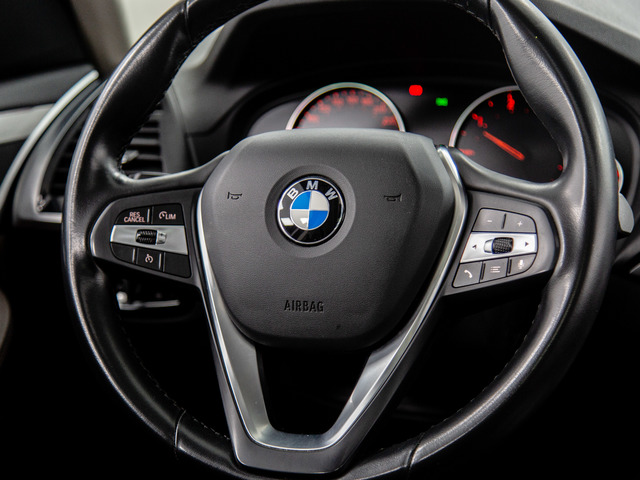 BMW X3 xDrive20d color Gris Plata. Año 2019. 140KW(190CV). Diésel. En concesionario Móvil Begar Alicante de Alicante