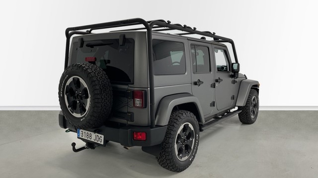 Jeep Wrangler Unlimited 2.8 CRD - 3