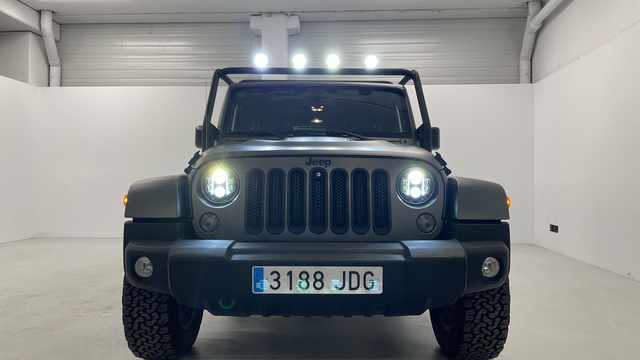 Jeep Wrangler Unlimited 2.8 CRD - 27