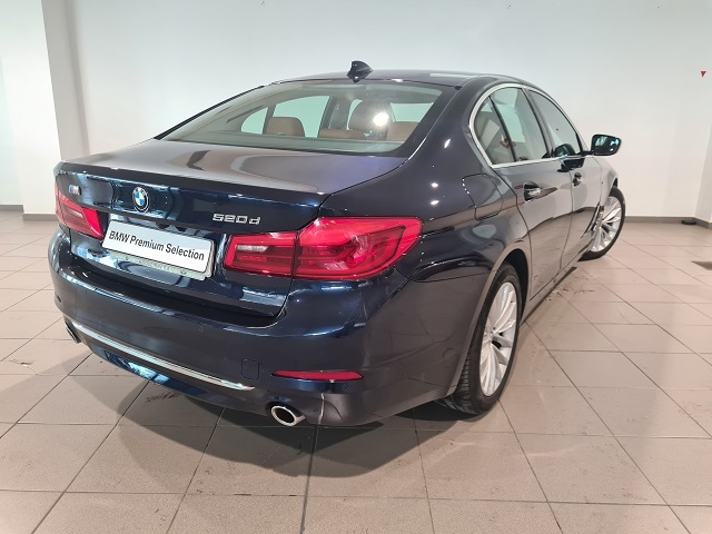 BMW Serie 5 520d color Azul. Año 2017. 140KW(190CV). Diésel. En concesionario Movitransa Cars Huelva de Huelva