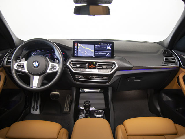 BMW X3 xDrive30d color Negro. Año 2022. 210KW(286CV). Diésel. En concesionario Fuenteolid de Valladolid