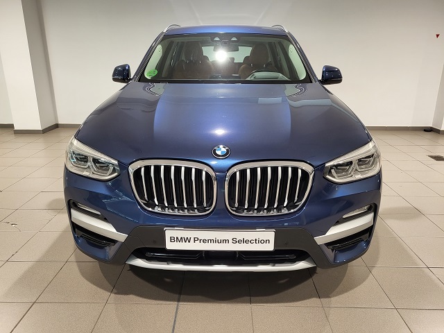 BMW X3 xDrive20d color Azul. Año 2018. 140KW(190CV). Diésel. En concesionario Movitransa Cars Huelva de Huelva