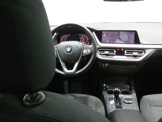 fotoG 22 del BMW Serie 1 118d Business 110 kW (150 CV) 150cv Diésel del 2022 en Alicante