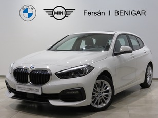 Fotos de BMW Serie 1 118d color Blanco. Año 2022. 110KW(150CV). Diésel. En concesionario FINESTRAT Automoviles Fersan, S.A. de Alicante