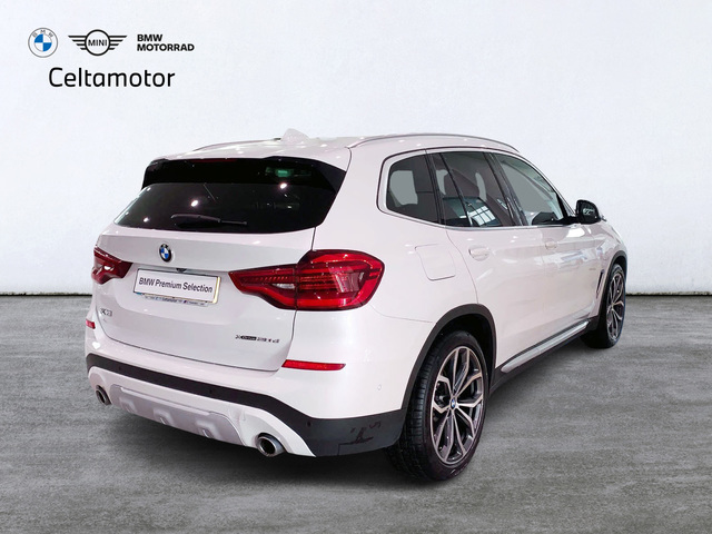 BMW X3 xDrive20d color Blanco. Año 2020. 140KW(190CV). Diésel. En concesionario Celtamotor Lalín de Pontevedra