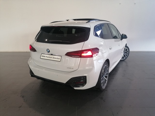 BMW Serie 2 218i Active Tourer color Blanco. Año 2022. 100KW(136CV). Gasolina. En concesionario Adler Motor S.L. TOLEDO de Toledo