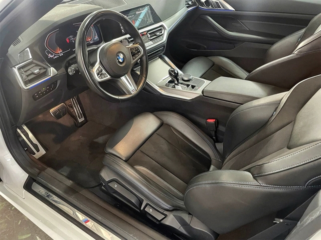 BMW Serie 4 420i Coupe color Blanco. Año 2021. 135KW(184CV). Gasolina. En concesionario Triocar Avilés (Bmw y Mini) de Asturias