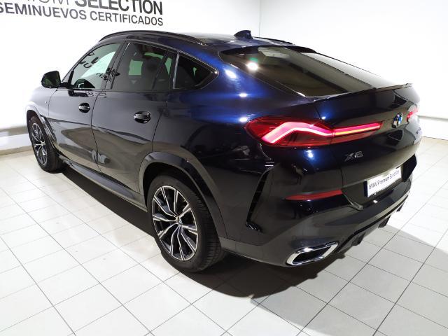 BMW X6 xDrive30d color Negro. Año 2020. 210KW(286CV). Diésel. En concesionario Hispamovil Elche de Alicante