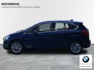 Fotos de BMW Serie 2 218d Active Tourer color Azul. Año 2017. 110KW(150CV). Diésel. En concesionario Novomóvil Oleiros de Coruña