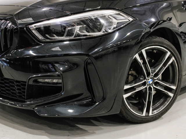fotoG 5 del BMW Serie 1 118i 103 kW (140 CV) 140cv Gasolina del 2022 en Barcelona