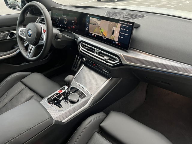BMW M M3 Berlina color Blanco. Año 2023. 375KW(510CV). Gasolina. En concesionario Novomóvil Oleiros de Coruña