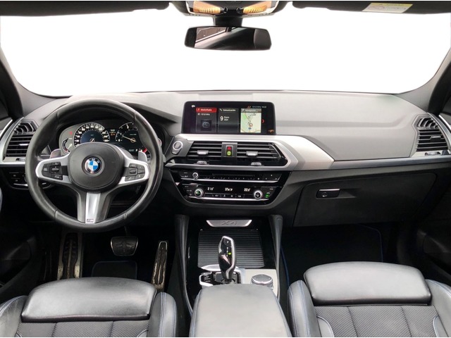 BMW X4 xDrive20d color Blanco. Año 2018. 140KW(190CV). Diésel. En concesionario Vehinter Getafe de Madrid