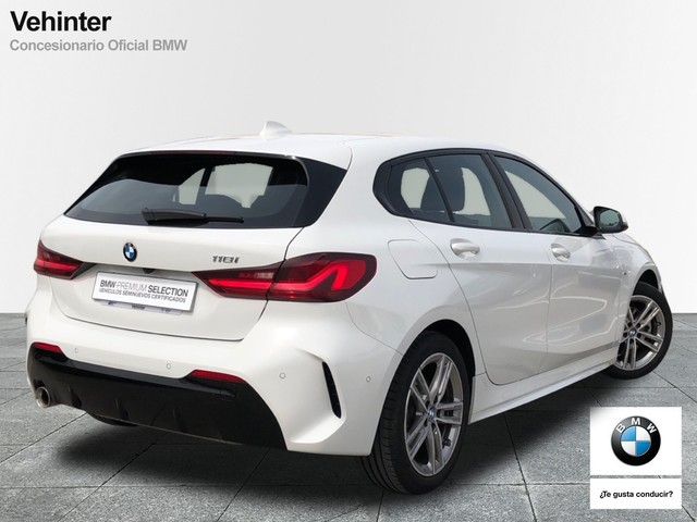 BMW Serie 1 118i color Blanco. Año 2021. 103KW(140CV). Gasolina. En concesionario Vehinter Alcorcón de Madrid