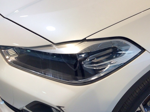 BMW X2 sDrive18i color Blanco. Año 2020. 103KW(140CV). Gasolina. En concesionario BYmyCAR Madrid - Alcalá de Madrid