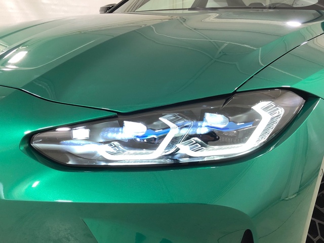 BMW M M4 Coupe Competition color Verde. Año 2023. 375KW(510CV). Gasolina. En concesionario Vehinter Getafe de Madrid