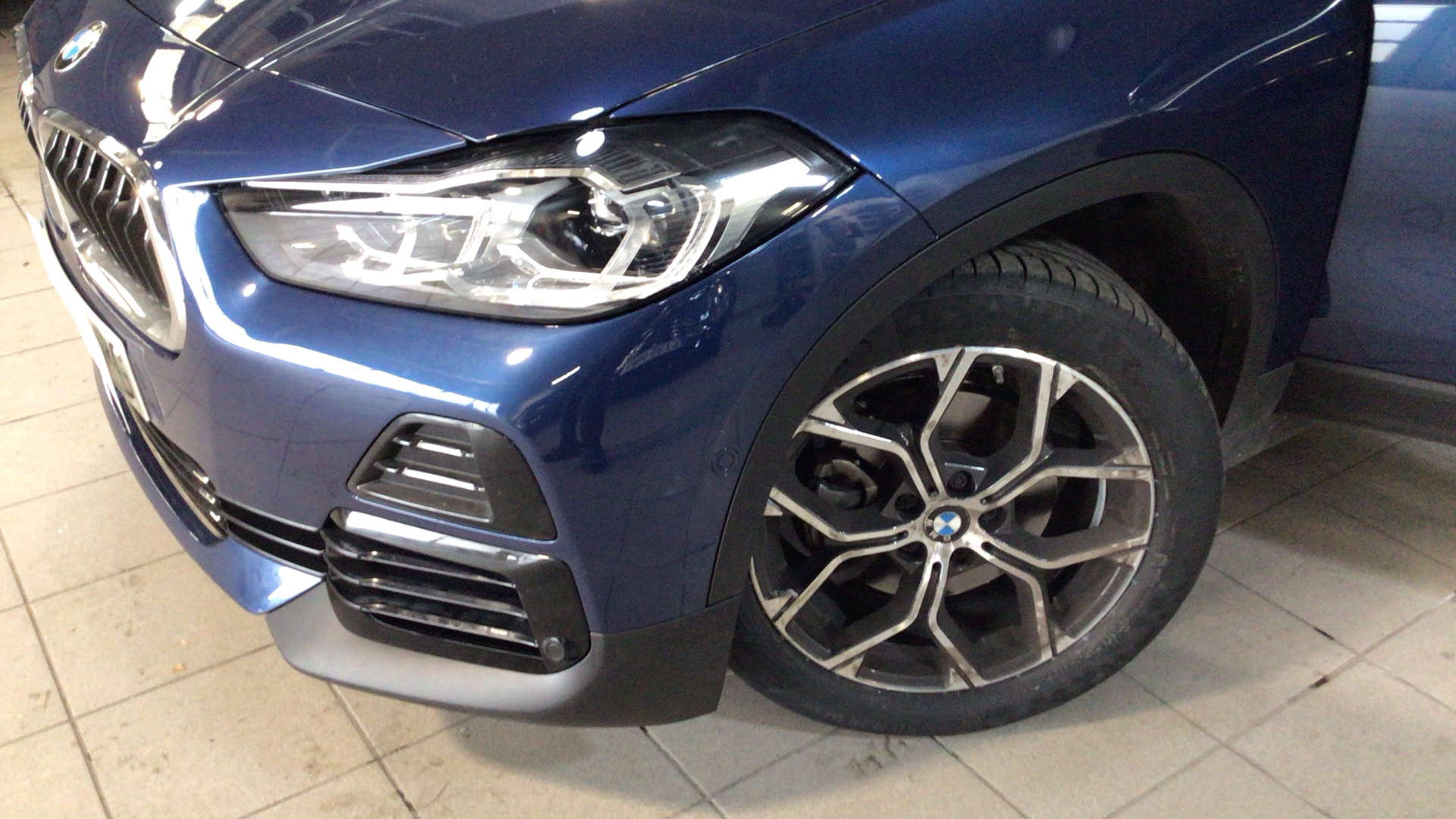 BMW X2 sDrive18d color Azul. Año 2021. 110KW(150CV). Diésel. En concesionario BYmyCAR Madrid - Alcalá de Madrid
