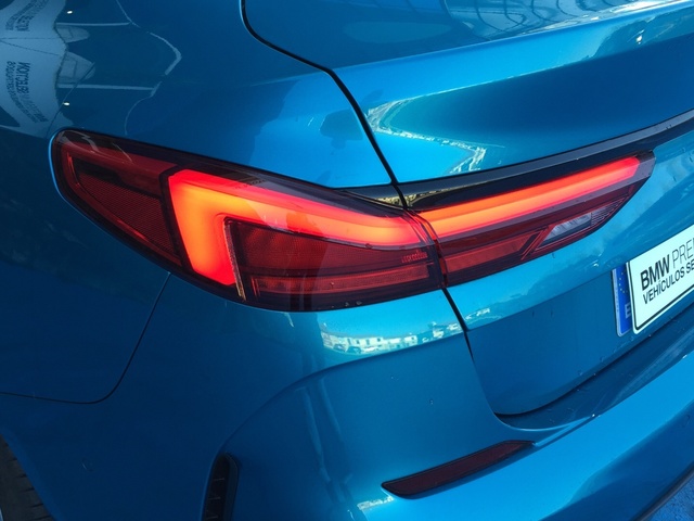 BMW Serie 2 218i Gran Coupe color Azul. Año 2020. 103KW(140CV). Gasolina. 