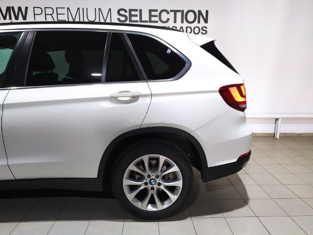 BMW X5 xDrive30d color Blanco. Año 2018. 190KW(258CV). Diésel. En concesionario Hispamovil Elche de Alicante