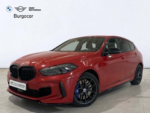 Fotos de BMW Serie 1 M135i color Rojo. Año 2023. 225KW(306CV). Gasolina. En concesionario Burgocar (Bmw y Mini) de Burgos