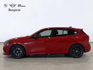 Fotos de BMW Serie 1 M135i color Rojo. Año 2023. 225KW(306CV). Gasolina. En concesionario Burgocar (Bmw y Mini) de Burgos