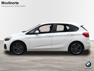 Fotos de BMW Serie 2 225xe iPerformance Active Tourer color Blanco. Año 2019. 165KW(224CV). Híbrido Electro/Gasolina. En concesionario Movilnorte Las Rozas de Madrid