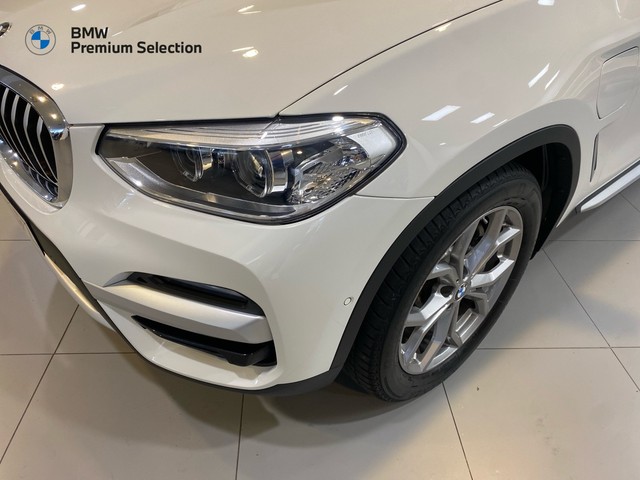 BMW X3 xDrive30e color Blanco. Año 2020. 215KW(292CV). Híbrido Electro/Gasolina. En concesionario Marmotor de Las Palmas