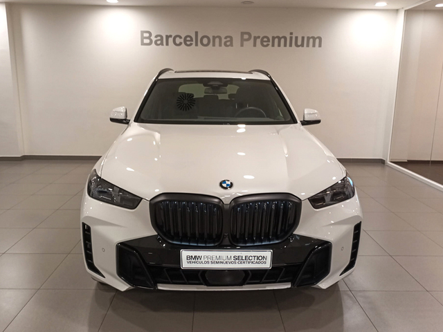 fotoG 1 del BMW X5 xDrive30d  xLine 219 kW (298 CV) 298cv Diésel del 2023 en Barcelona
