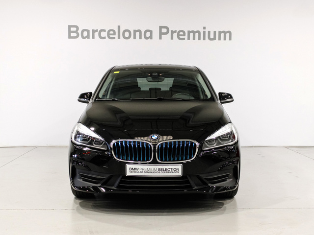 BMW Serie 2 225xe iPerformance Active Tourer color Negro. Año 2019. 165KW(224CV). Híbrido Electro/Gasolina. En concesionario Barcelona Premium -- GRAN VIA de Barcelona