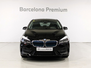 Fotos de BMW Serie 2 225xe iPerformance Active Tourer color Negro. Año 2019. 165KW(224CV). Híbrido Electro/Gasolina. En concesionario Barcelona Premium -- GRAN VIA de Barcelona