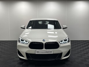 Fotos de BMW X2 sDrive18i color Blanco. Año 2023. 103KW(140CV). Gasolina. En concesionario Maberauto de Castellón