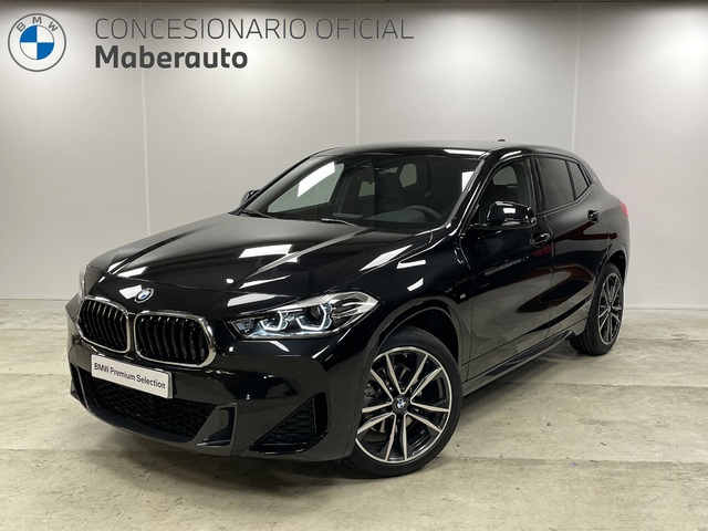 BMW X2 sDrive18d color Negro. Año 2023. 110KW(150CV). Diésel. En concesionario Maberauto de Castellón