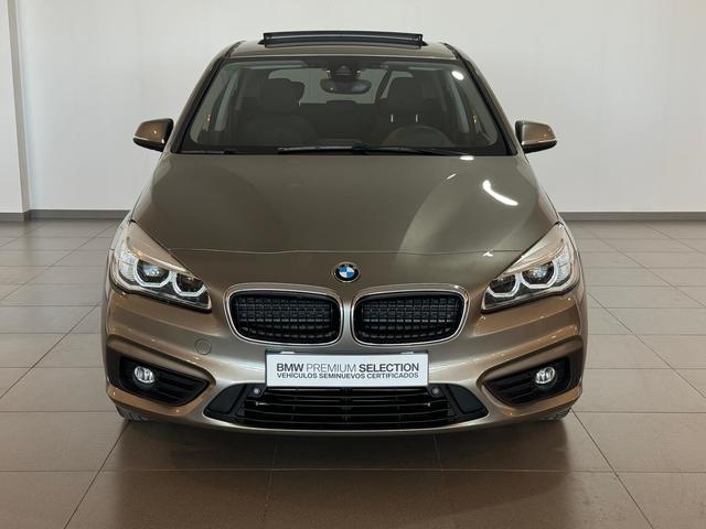 BMW Serie 2 218i Active Tourer color Gris Plata. Año 2017. 100KW(136CV). Gasolina. En concesionario Tormes Motor de Salamanca