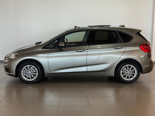 BMW Serie 2 218i Active Tourer color Gris Plata. Año 2017. 100KW(136CV). Gasolina. En concesionario Tormes Motor de Salamanca