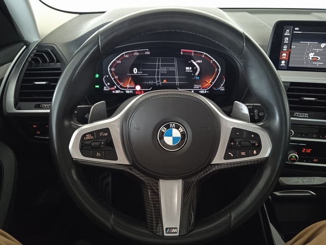 BMW X3 xDrive20d color Negro. Año 2019. 140KW(190CV). Diésel. En concesionario Albamocion S.L. ALBACETE de Albacete