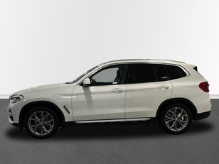 Fotos de BMW X3 xDrive20d color Blanco. Año 2020. 140KW(190CV). Diésel. En concesionario Engasa S.A. de Valencia