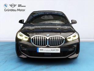 Fotos de BMW Serie 1 118d color Negro. Año 2020. 110KW(150CV). Diésel. En concesionario Grünblau Motor (Bmw y Mini) de Cantabria