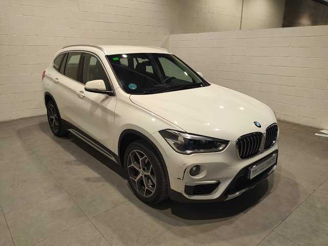 BMW X1 sDrive18i color Blanco. Año 2019. 103KW(140CV). Gasolina. En concesionario MOTOR MUNICH S.A.U  - Terrassa de Barcelona